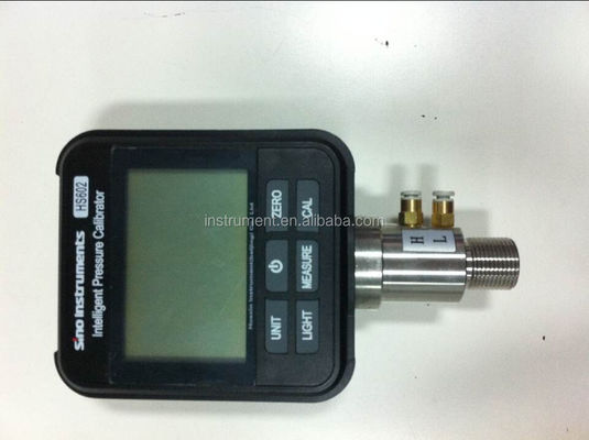 Kalibratie van druktransmitter en drukschakelaar met digitale drukmeter HS602