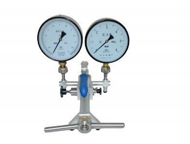 2.7kg HS703 Handheld pneumatische drukpomp -0,95-60 bar Bereik Lichte Draagbare
