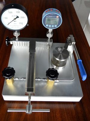 OEM-op maat gemaakte ondersteuning 1600 bar Hydraulische hoogdrukkalibratiepomp
