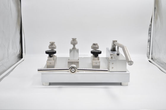 Verbeter uw kalibratieproces met onze geavanceerde drukmeter kalibratie machine
