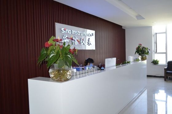 Hoge druk handpomp voor werkmedium 25 Transformator olie drukbereik 0-2500 bar