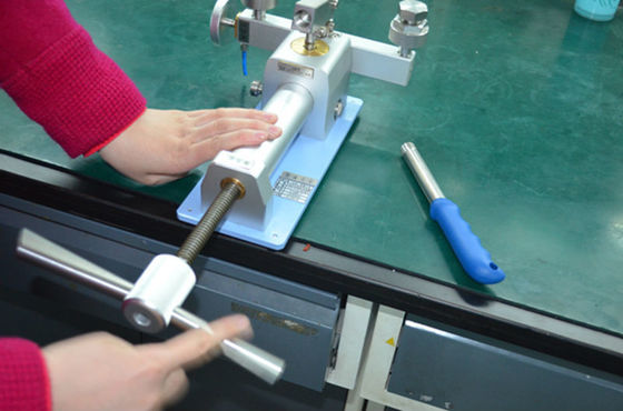 OEM ondersteund HX673A handmatige pneumatische luchtdrukkalibrator Drukbereik -0,95-60 bar