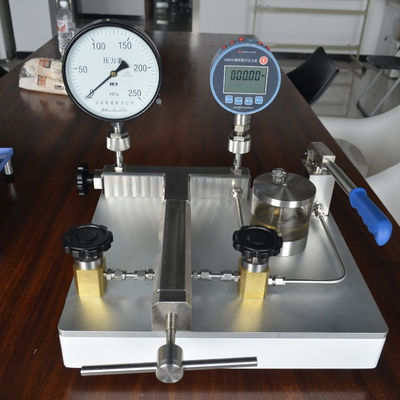 25 Transformer Oil Compatible 2500bar handpomp voor hogedruktoepassingen
