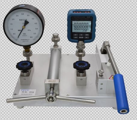 Professionele M20*1.5 Vrouwelijke uitgangen Handmatige pneumatische drukvergelijker 3pcs Uitgangen